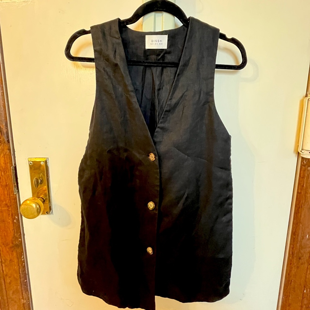 DISSH Long Linen Vest